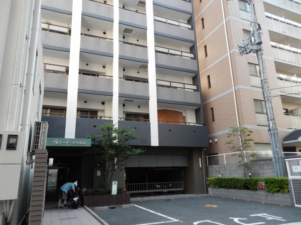 プロシード伊丹駅前