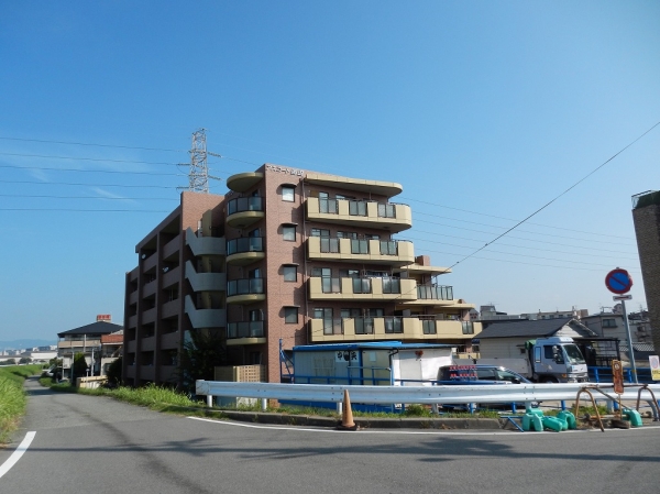 アズコート園田