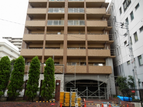 ドルフ伊丹ステーション・アべニュー