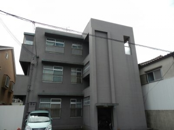 ハイツ新伊丹