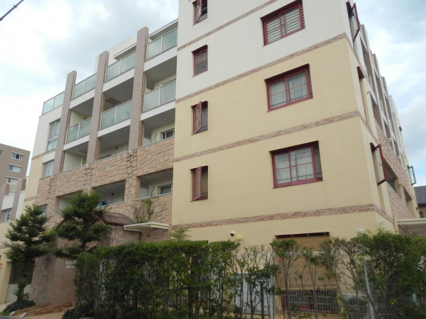 パレ・シェール伊丹西台