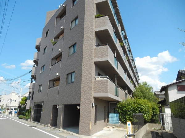 バンベール塚口北