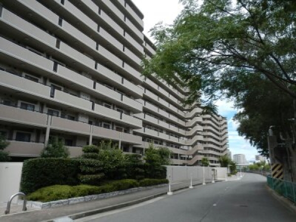 ルネ伊丹ガーデンスクエア