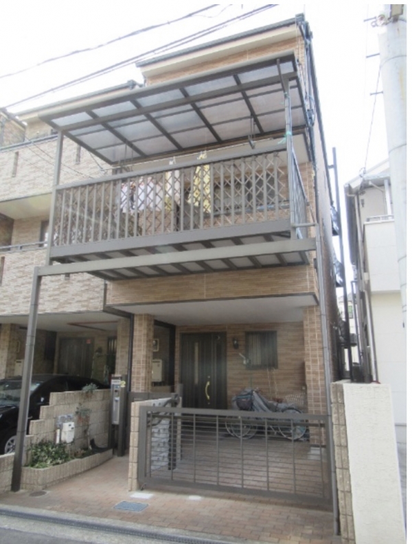 東大物町1丁目 車庫付一戸建